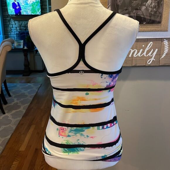 Lululemon Women's Size 4 Power Y White Floral Striped  Tank top - Picture 4 of 5
